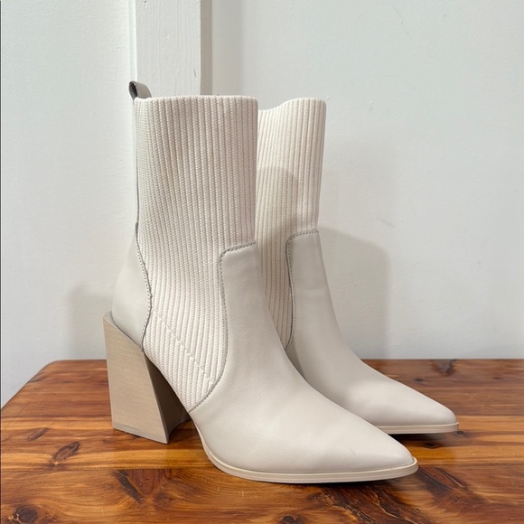 Steve Madden Women's Tackle Ankle Boots in White/Cream Leather - Picture 1 of 8